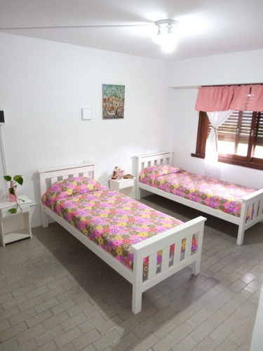 Imagen 5 de 5 de En Hogar Solares-geriátrico Nos Dedicamos A Ofrecerle Un L