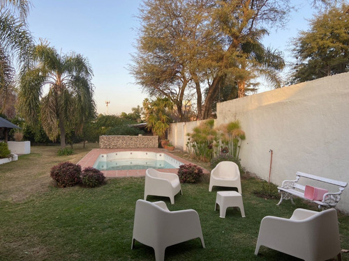 Imagen 18 de 23 de Villa Belgrano - Casa 3 Dorm 201 Cub / 758 Terr