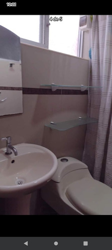 Alquiler De Habitación En Miraflores Para Dama