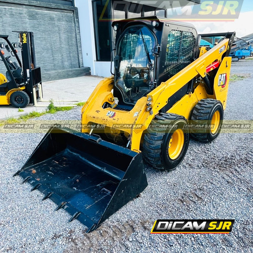 Minicargador Caterpillar 272 D3 Año 2020