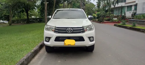Toyota Hilux 2.4l