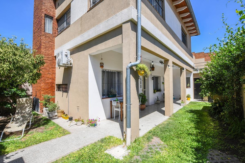 Imagen 2 de 23 de Casa De 3 Dormitorios En Venta Con Cochera Barrio Industrial Rosario