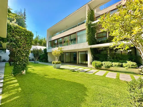 Dúplex Con Jardín Privado: Santa María De Manquehue