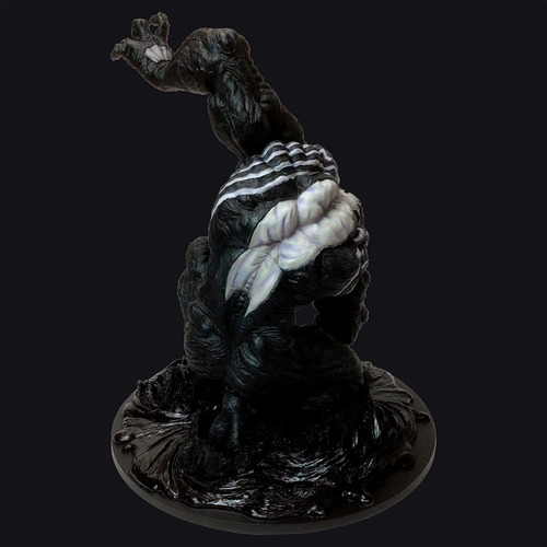 Sen -ti -nel Sentinel - Marvel - Venom 1.5 Con Base De Panta