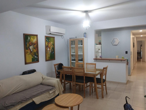 Departamento En Venta - 2 Dormitorios 2 Baños - Cochera - 84mts2 - Villa Elvira, La Plata