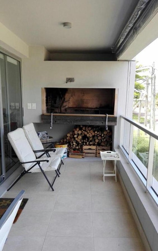 Imagen 15 de 19 de Divino Apartamento De 2 Dormitorios A Pocos Metros De La Playa - Temporada 2023