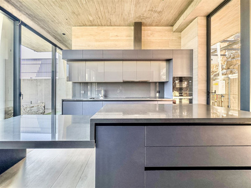 Nueva, En Condominio: Santa María De Manquehue