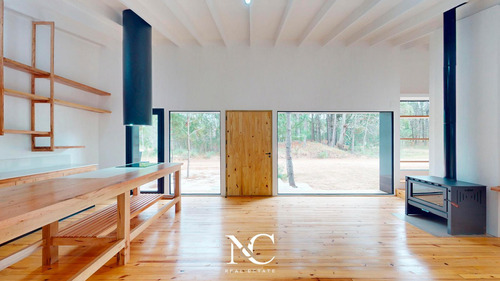 Casa En Venta En Villarobles - Villa Robles