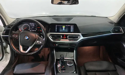 BMW Serie 3 330i 2.0 lt Turbo