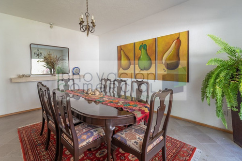 Jurica, Casa En Venta En La Mejor Calle