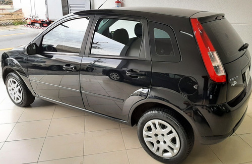 Ford Fiesta Class 1.6 Completo