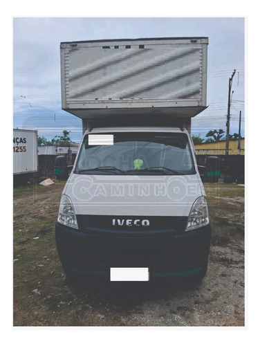 Iveco Daily 35s14 Ano 2012 Com Baú 4,5 Mt