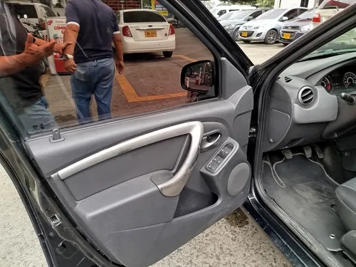 Renault Logan 1.6 Dynamique Fii