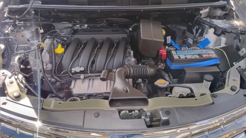 Nissan Livina 2013 1.6 S Flex 5p