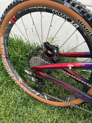 Bicicleta Giant Reign Advaced Carbon 2024 Talla M Enduro Mtb Azul M (Usado)
