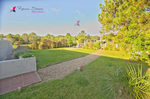 Casa En Venta La Barra- Ref: 8987