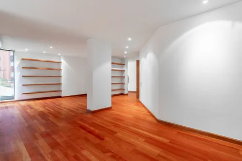 Apartamento En Arriendo En Los Rosales. Cod A17136