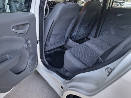 Imagem 8 de 15 de Fiat, Palio Atractive 1.0 Flex Completo