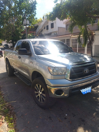 Toyota Tundra Doble Cabina