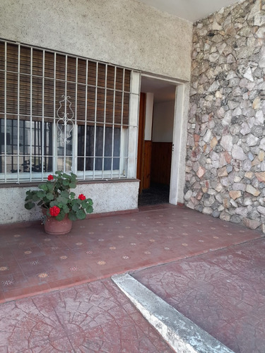Casa 4 Ambientes Venta Ituzaingó