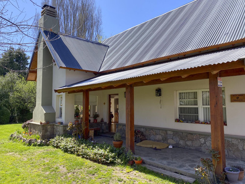 Importante Casa En Barrio Sigrand