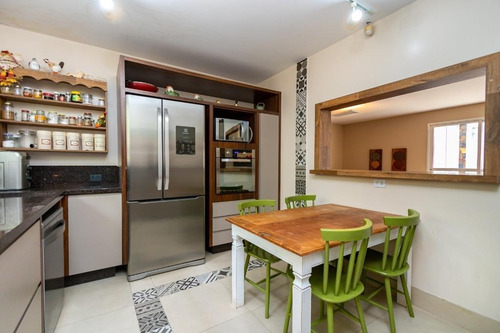 Casa Com 4 Dormitórios À Venda, 335 M² Por R$ 1.300.000,00 - Jardim Botânico - Curitiba/pr - Ca0140