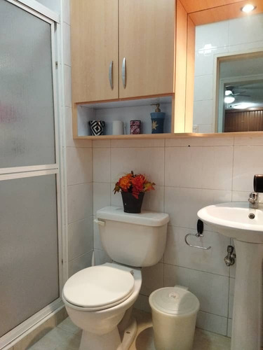 Imagen 11 de 15 de Apartamento En Venta Urb, Palma Real, Valle Arriba Mañongo