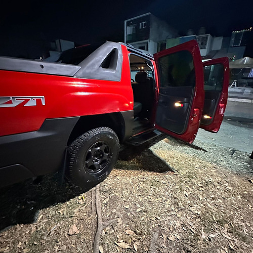 Chevrolet Avalanche 5.3 Lt Aa Ee Cd Piel 4x4 At