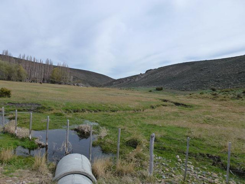 Inmobiliaria Comodoro - Campo A 80 Km De Esquel Sobre Ruta 40 Pavimentada