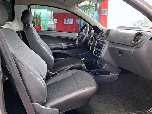 Imagem 11 de 11 de Volkswagen Saveiro 1.6 Cs Robust 8v Flex 2p Manual 2019