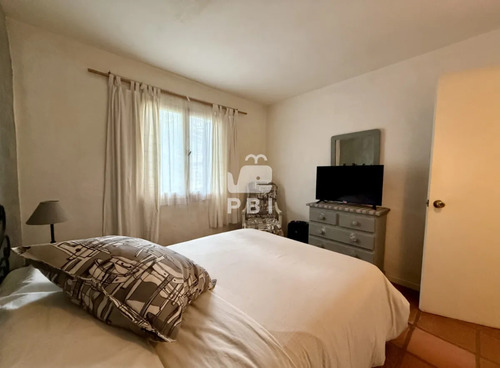 Venta De Casa En Pinares 4 Dormitorios - Ref : Pbi14730