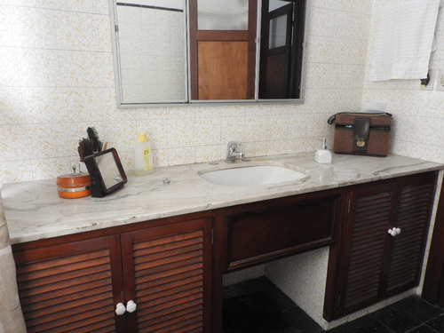 Venta Casa Padrón Único Bello Y Reborati Con Importante Fondo Verde