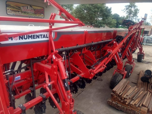 Sembradora Monumental Neumatica De 24 A 52. Disponible