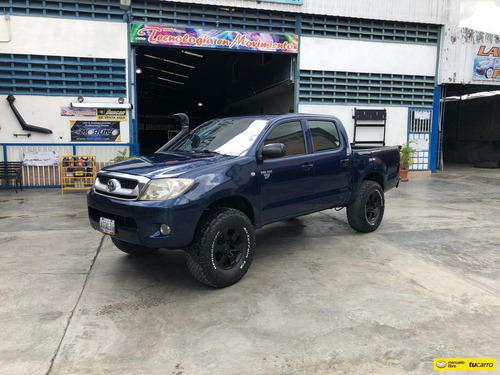 Toyota Hilux 4x4