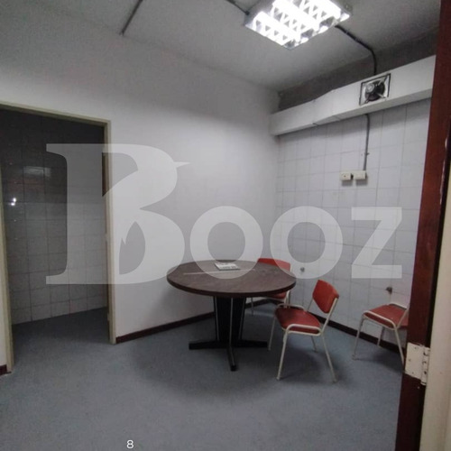 Alquiler De Piso Industrial, Guarenas 526mt2