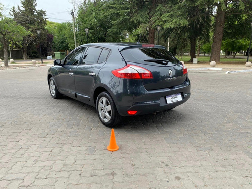 Imagen 8 de 11 de Vendo - Financio Renault Megane Iii Full Full