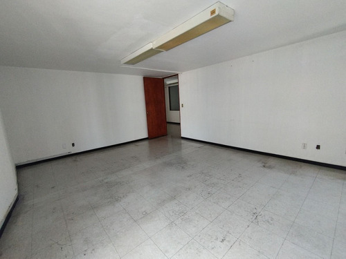 Oficina En Renta En Colonia Del Valle Semi Acondicionada (m2o2189)