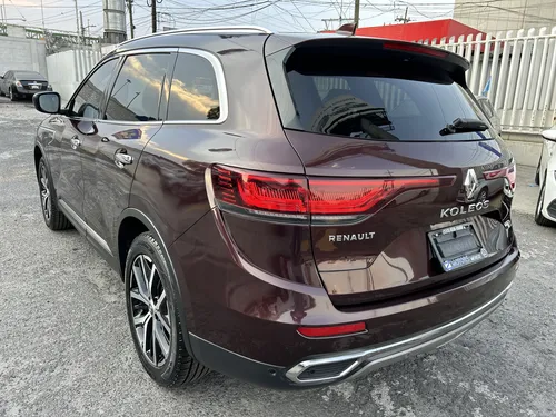 Renault Koleos 2.5 Iconic Cvt