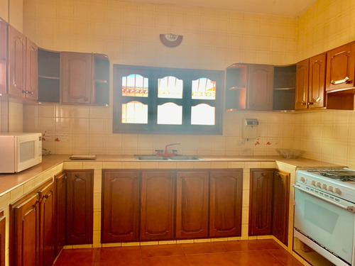 Imagen 6 de 14 de En Alquiler Casa En Santa Fe