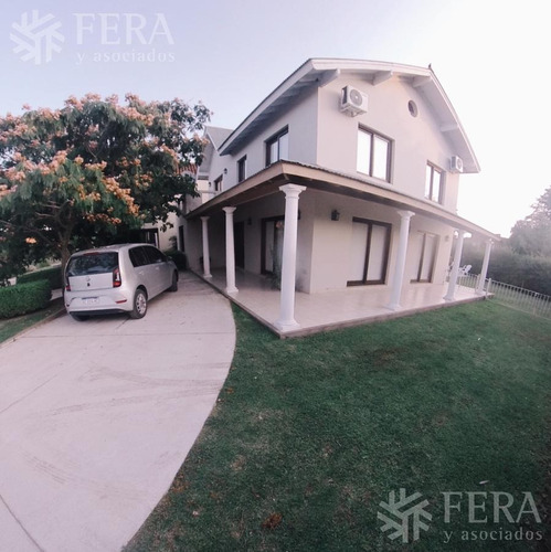 Imagen 2 de 16 de Venta De Casa 4 Ambientes En Chascomus (26360)