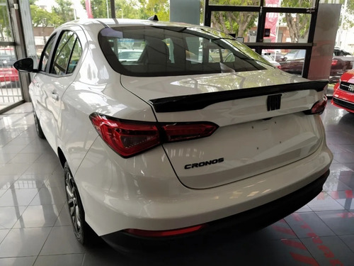Imagen 21 de 23 de Fiat Cronos 1.3 Drive S-desing Mt 2023