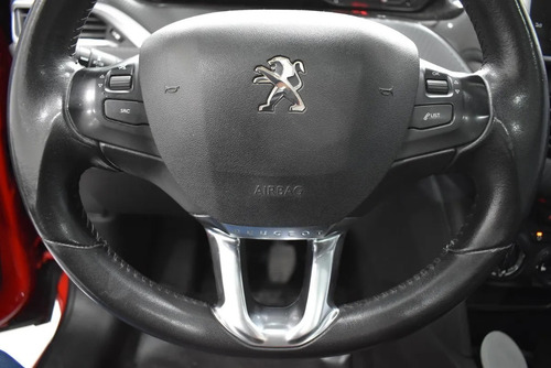 Imagen 8 de 18 de Peugeot 208 1.6 Urban Tech Car-cash