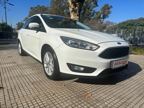 Ford Focus III 1.6 Sedan S