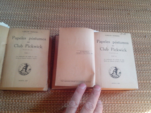 Dickens. Papeles Póstumos Del Club De Pickwick.  4 Ts En 2 V