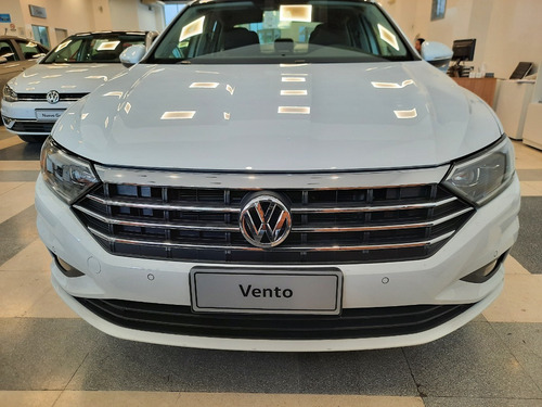 Volkswagen Vento 1.4 Tsi Highline 150cv At 2021 Mr1 A2