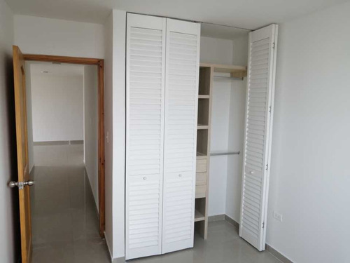 Imagen 9 de 14 de Apartamento En Arriendo Poblado Barranquilla