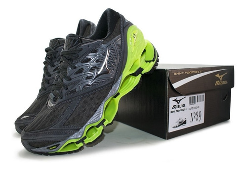 Mizuno Wave Prophecy 8