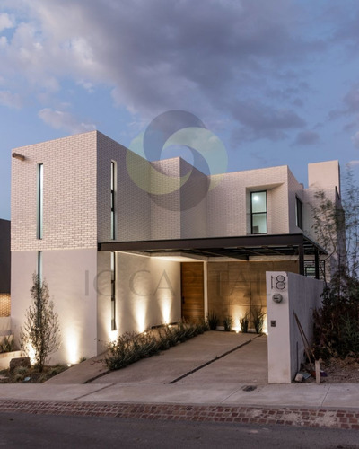 Imagen 1 de 21 de Excelente Casa De Lujo