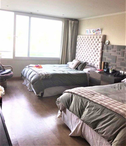 Imagen 10 de 15 de Gran Departamento En Exclusivo Edificio Santa Ana