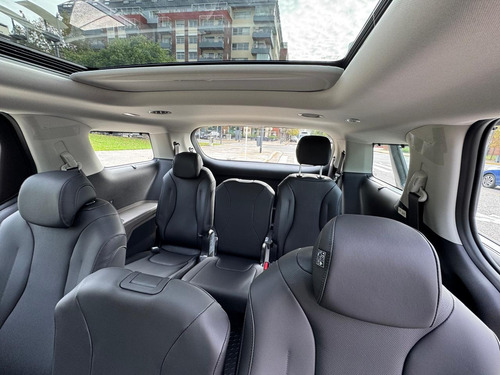 Kia Carnival 2.2 Crdi Ex Premium Avn